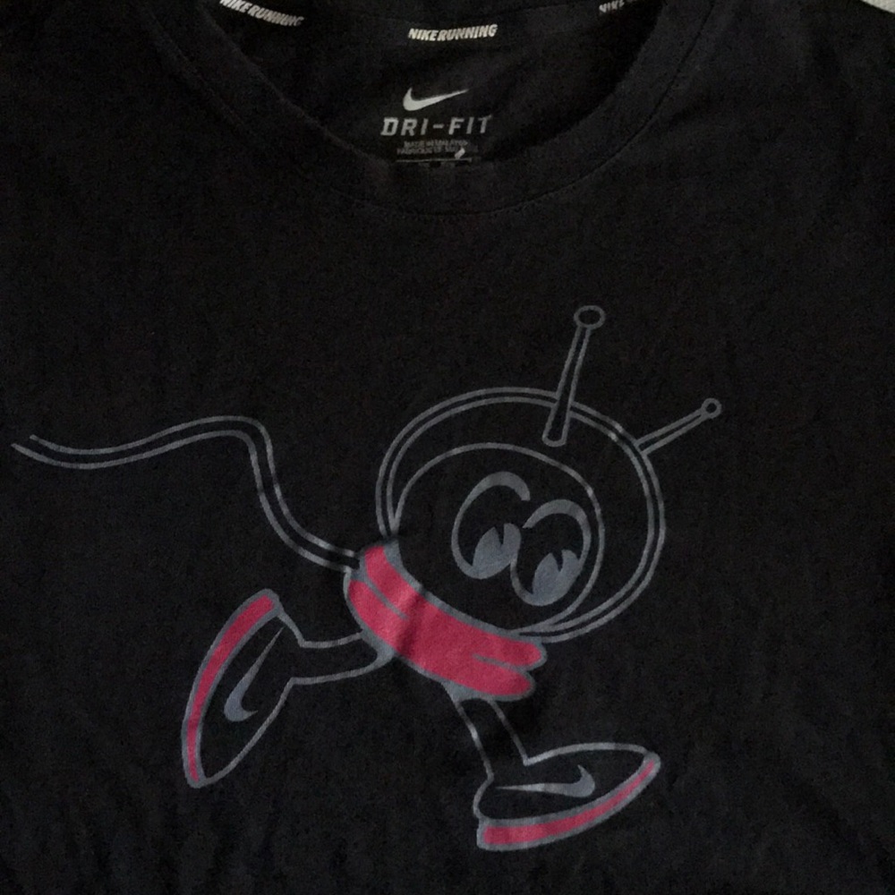 Nike tee
